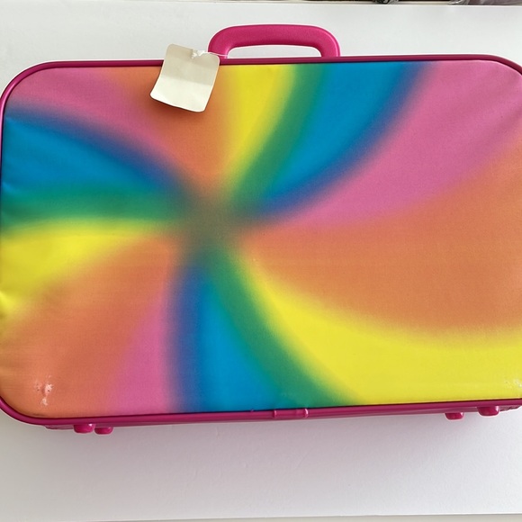 Hello Kitty Suitcase - Picture 16 of 16